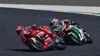 En directo: Bagnaia busca la victoria en la sprint desde la pole